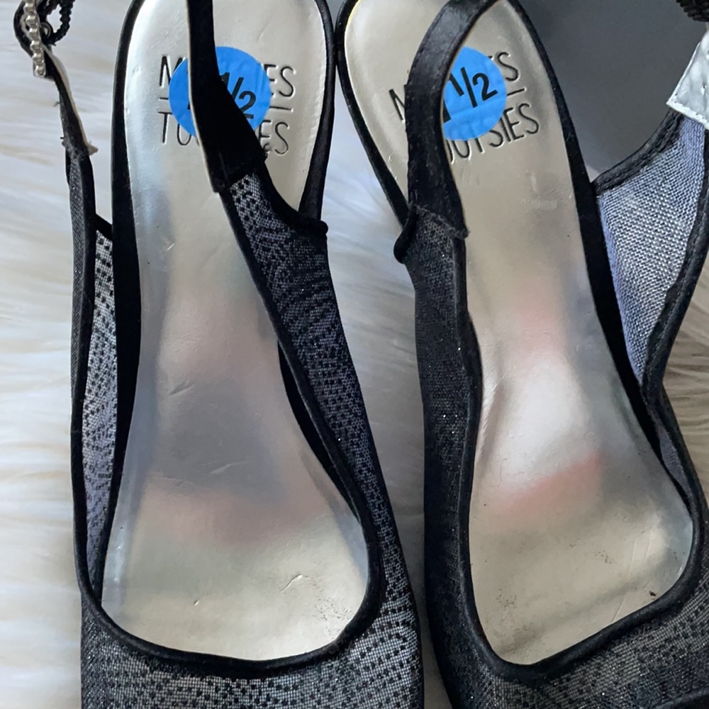 Open Toe Heels - Picture 3 of 7